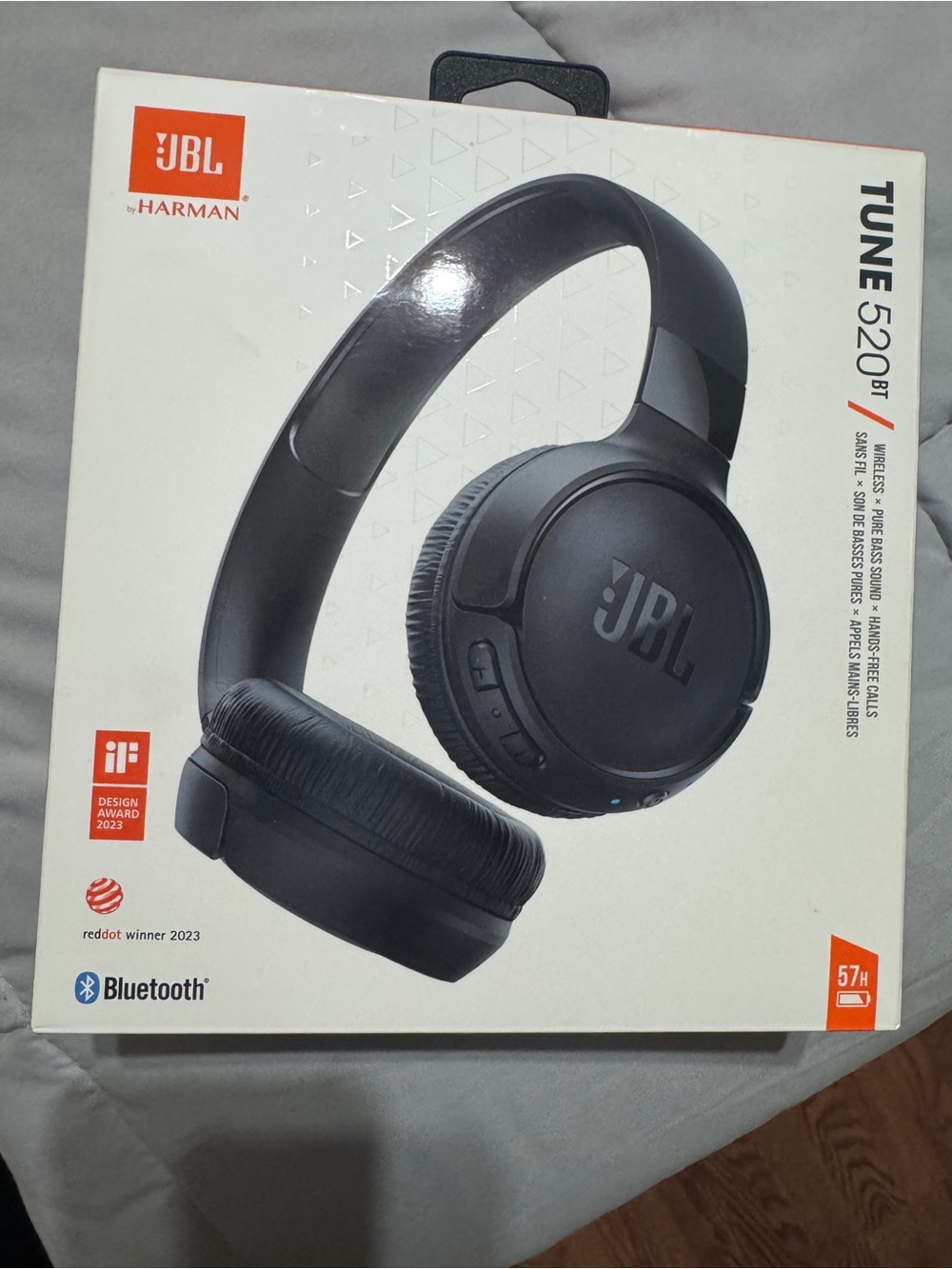JBL TUNE 520 BT Bluetooth Headphones